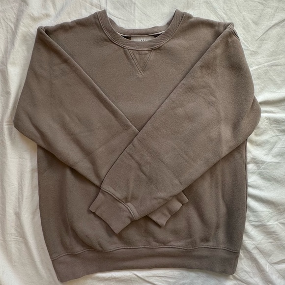 TNA Tops - Aritzia TNA Sweatshirt